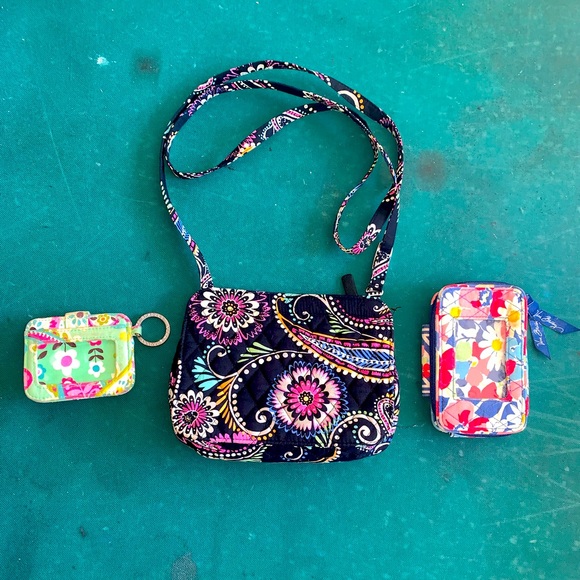 Vera Bradley Bundle! - Picture 2 of 16